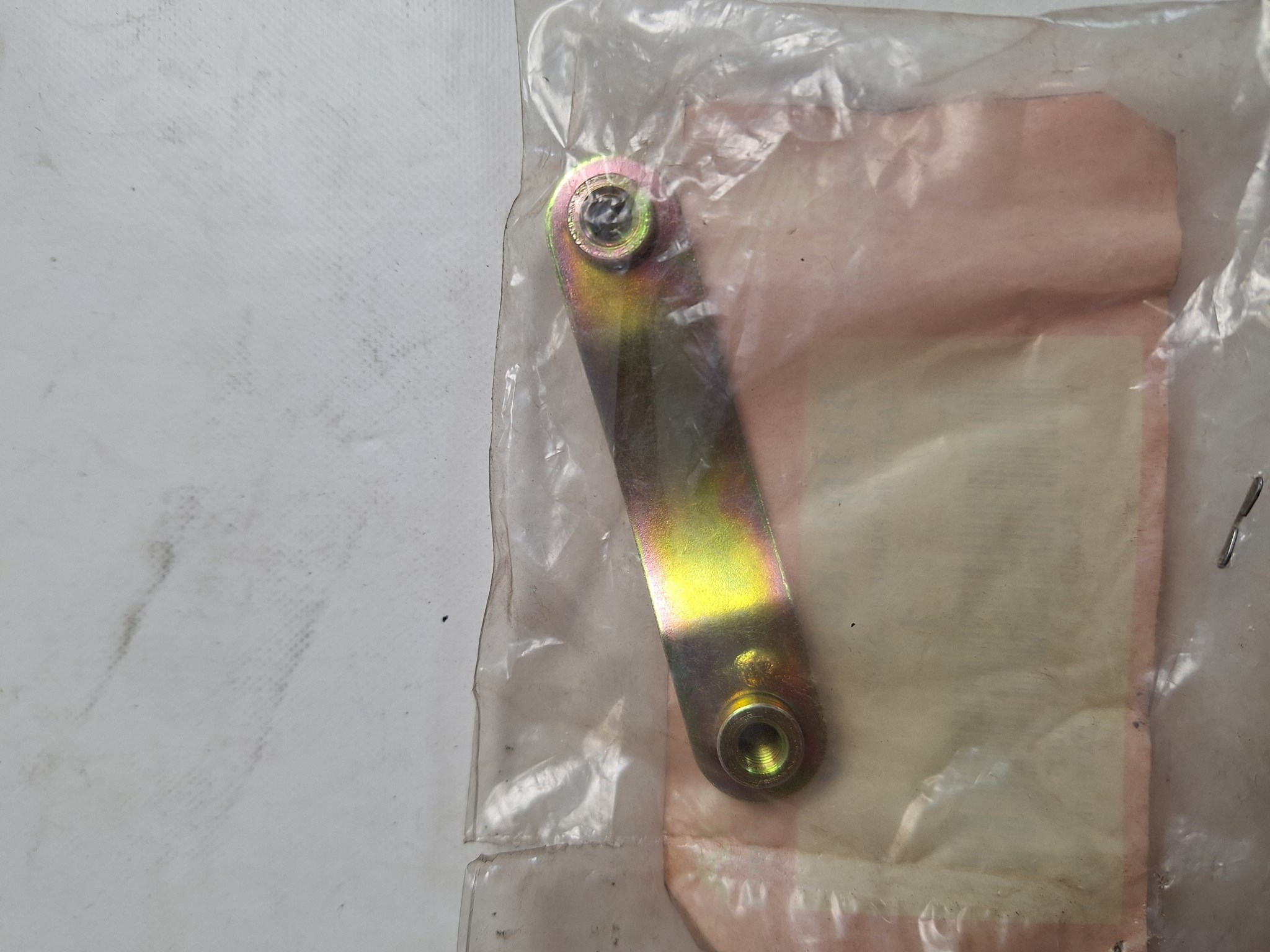 Picture of KOTFLUEGELSTREBE VORNE  61101-KBS-900  NSR 125
